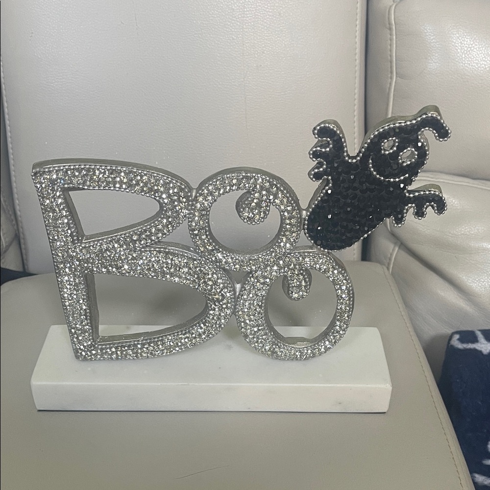Silver and Black Boo Halloween Decor